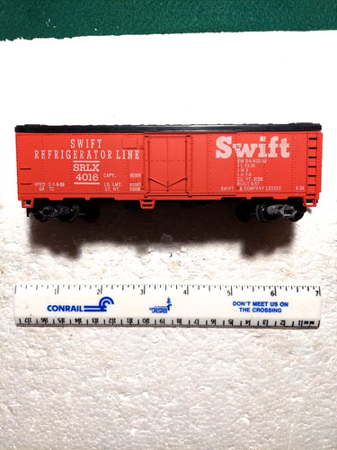REFRIGERADOR REVELL #34016 HO SWIFT | Zustand: Used