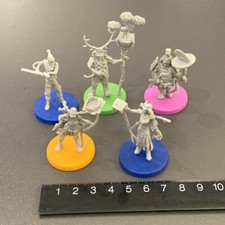 LOT 5 heroes Miniature For Dungeons  Dragon D D DD Figures Board game toys 07