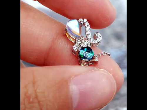 Duchess Cat Head Lightning Ridge Doublet Opal 0.09g with CZ Body S925 Necklace - Video 1 of 1