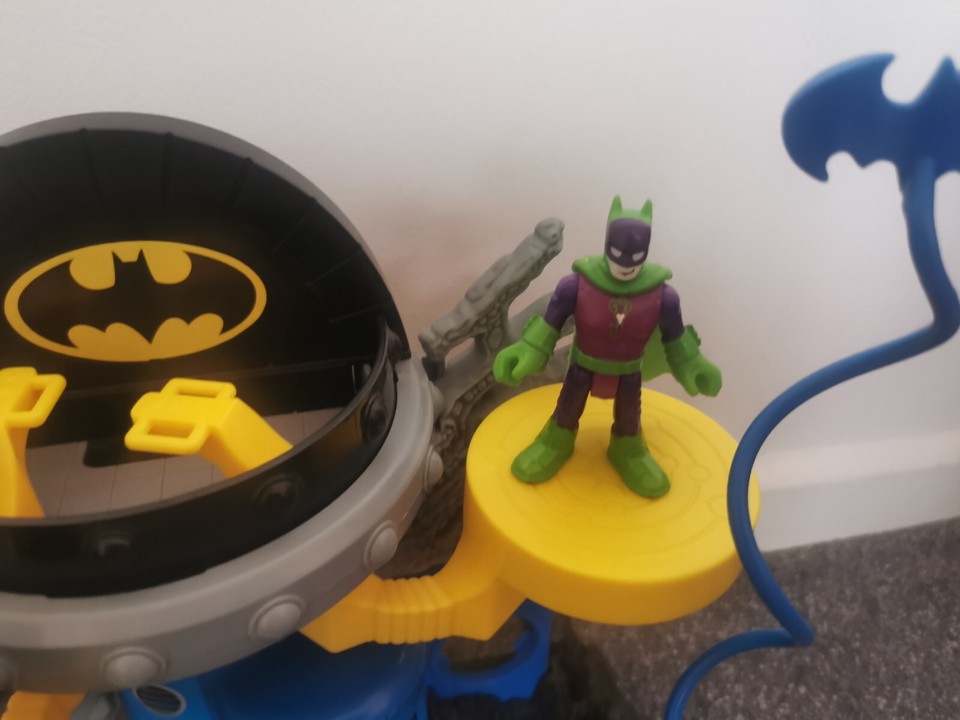 Imaginext Batman Batcave Command Centre Playset + 4 Figures bundle ...