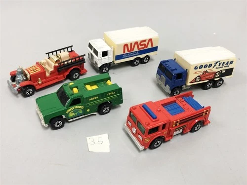 VINTAGE 1970s HOT WHEELS VEHICLE COLLECTION NEAR MINT TO MINT LOT #35