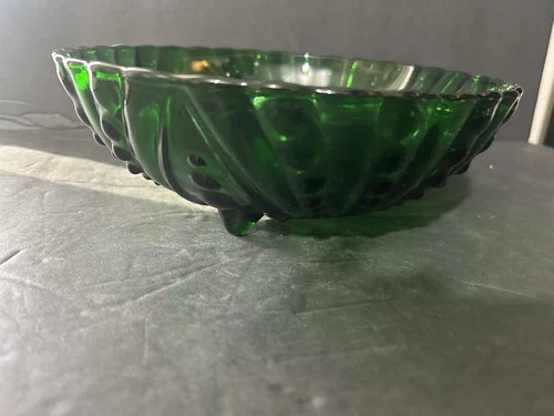 Vintage Emerald Green 3 Footed Anchor Hocking Glass Bubble Bowl MCM