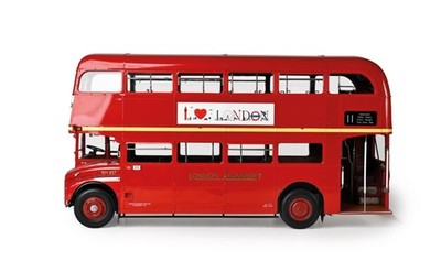 IXO Routemaster 1961 London Bus Metallbausatz 1/12 Full Kit
