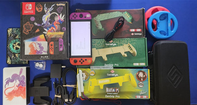 Nintendo Switch OLED Pokémon Scarlet & Violet Edition 64GB Handheld Console