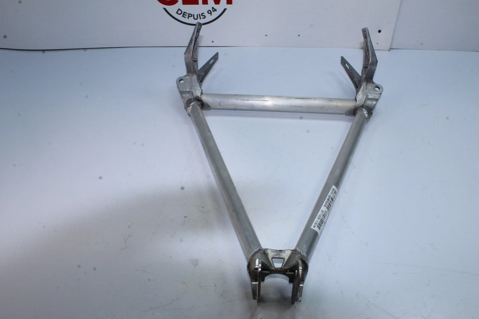 2014-2019 SKI-DOO GRAND TOURING 900 SE ACE FRONT MEMBER 518327565 - Image 3 of 4