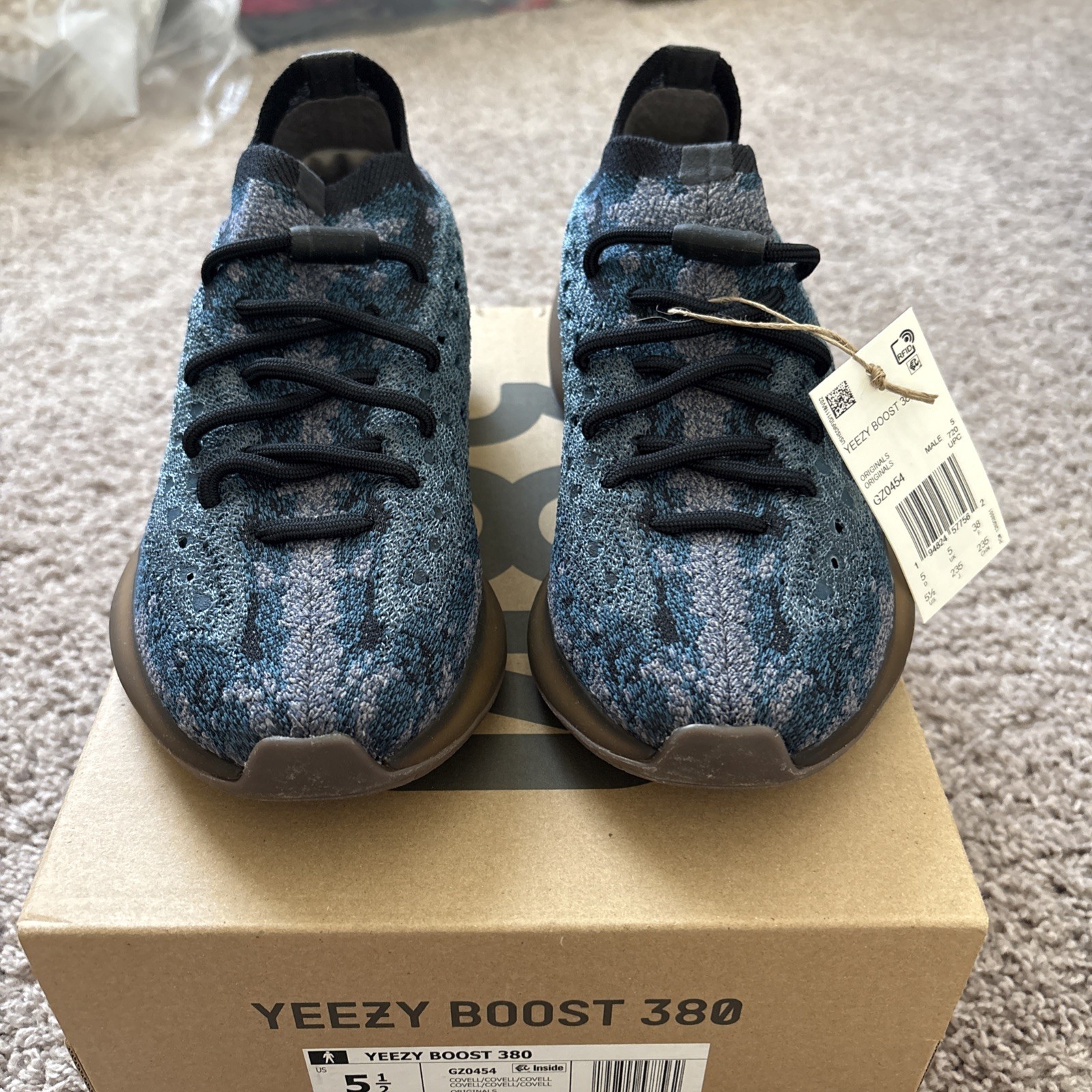 Adidas Yeezy Boost 380 Covellite GZ0454 Fashion Shoes Men’s Size 5.5 Women’s 7