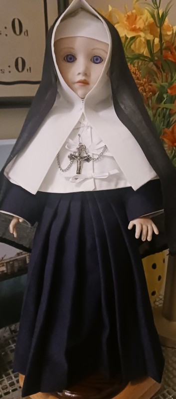 Nun Doll - Religious of the Sacred Heart of Mary
