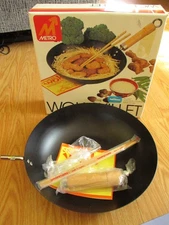Vintage Metro 12" Wok Skillet Stir-Fry Frying Pan