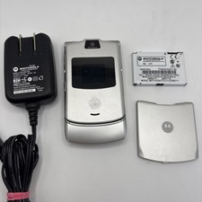 Motorola RAZR V3 Flip Phone Silver w/ Battery Charger TESTED - 18-05