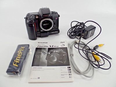 Fuji Fujifilm Finepix S1 Pro Digital Camera Body Only Works