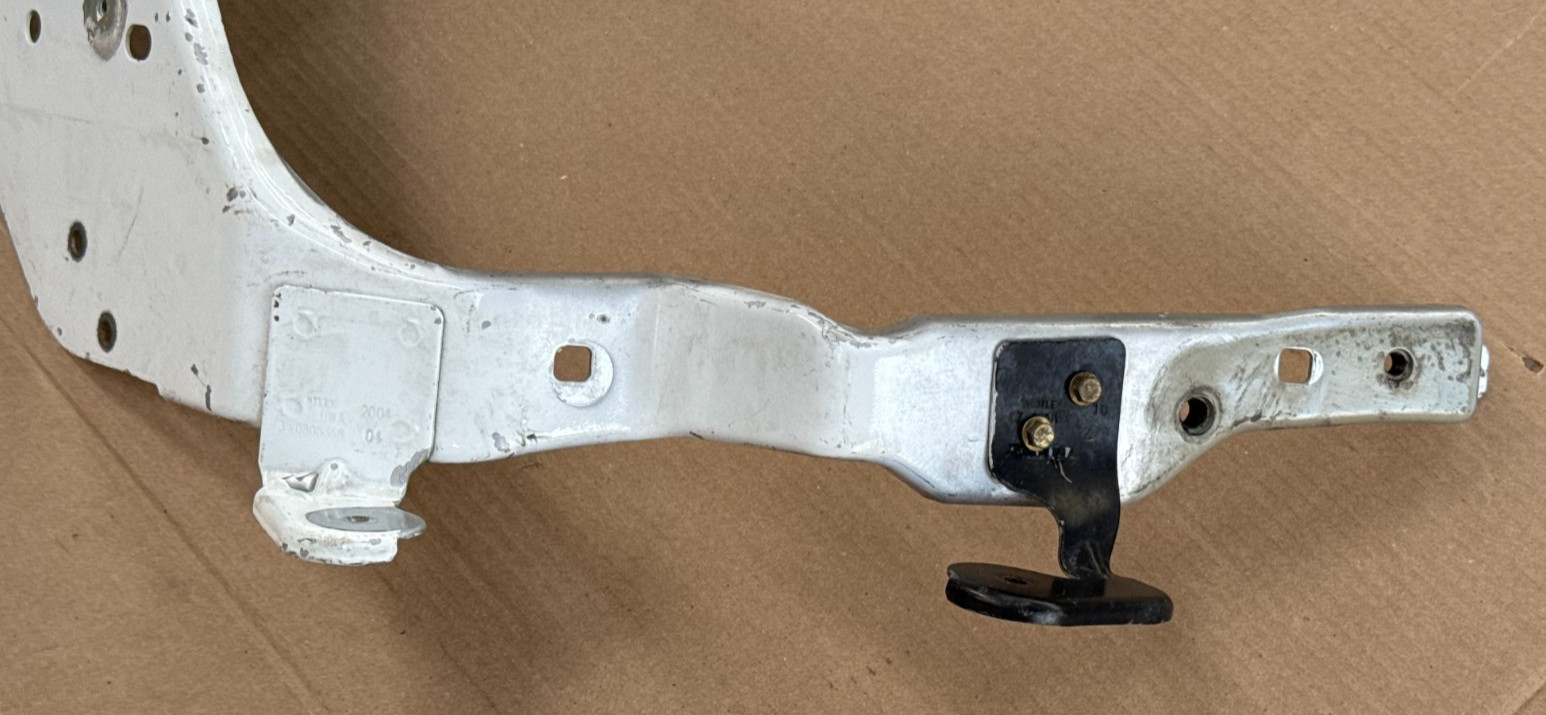 03-11 BENTLEY CONTINENTAL GT/GTC RIGHT HEADLIGHT SUPPORT BRACKET 3W0805074C OEM