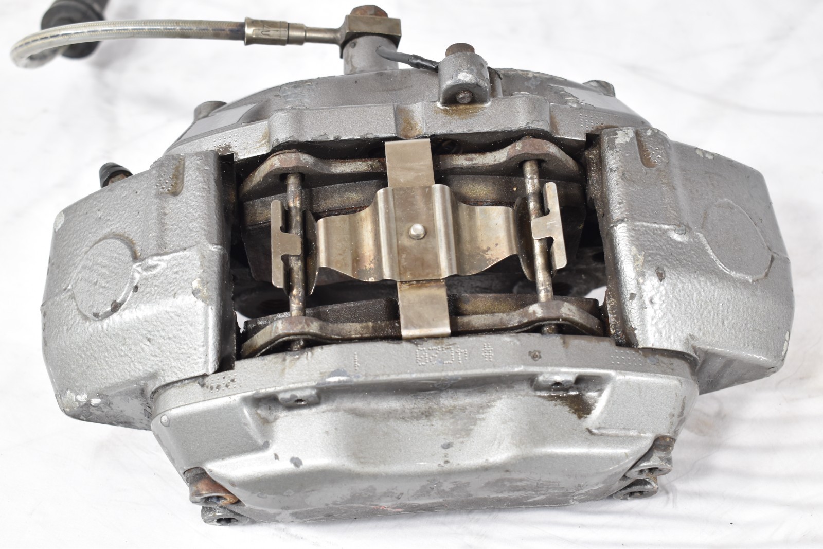 04-08 Maserati Quattroporte M139 Front Left Driver Side Brake Caliper Brembo OEM