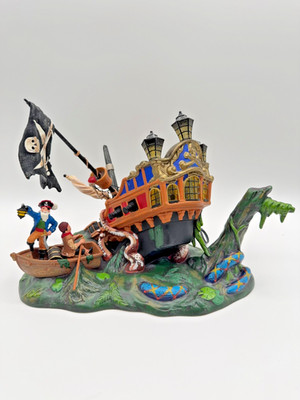 Department 56 Ship of Sea Phantoms Halloween Village Pirate Ship Tested/Working