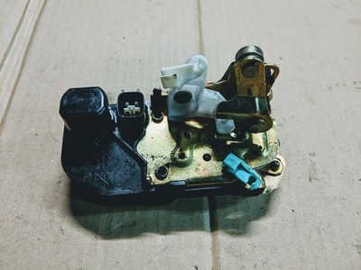 JEEP GRAND CHEROKEE WK DOOR LOCK LATCH OSR DRIVER SIDE REAR