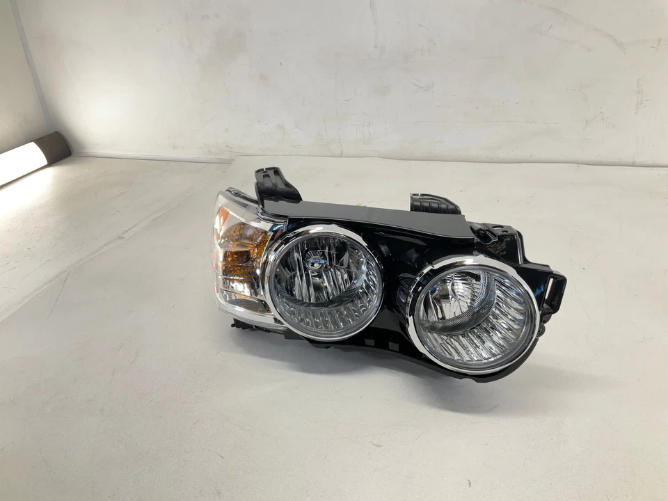 Luz delantera derecha TYC para Chevrolet Sonic 12-15 nueva RB CM Foto 4 de 4