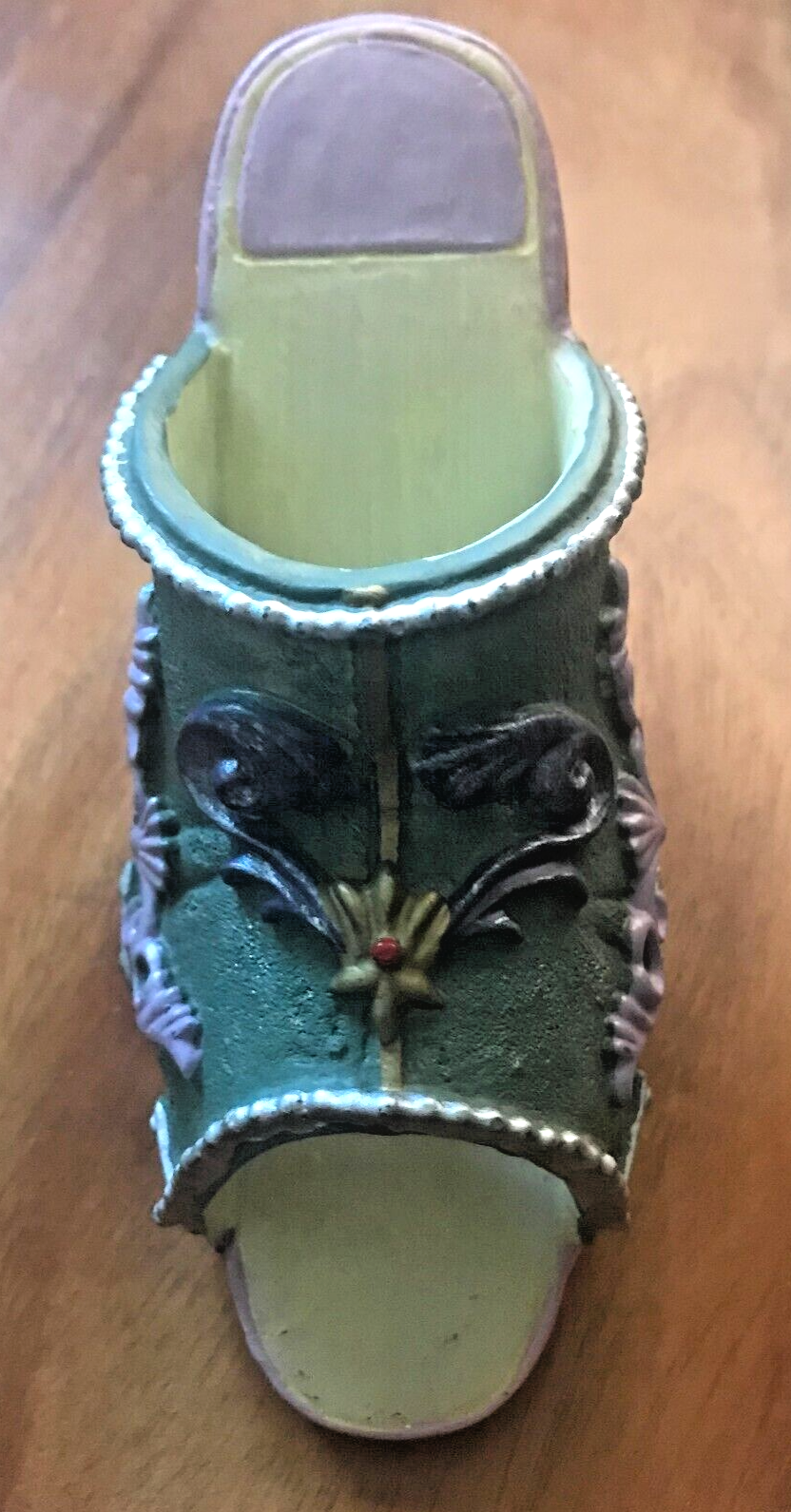 Picture 21 of 24