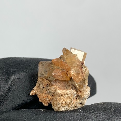 LOT RED/CHAMPAGNE TOPAZ W/RUTILE CRYSTAL CLUSTER ON MATRIX - POTOSI, MEXICO - Picture 11 of 22