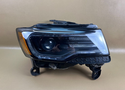 NICE! 2014-2016 JEEP GRAND CHEROKEE RIGHT HEADLIGHT HID XENON NON-AFS BLACK OEM
