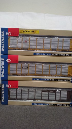 NEW WALTHERS HO 89' TRI LEVEL AUTO 3 DIFFERENT ( KCS , COTTON BELT & TTX )