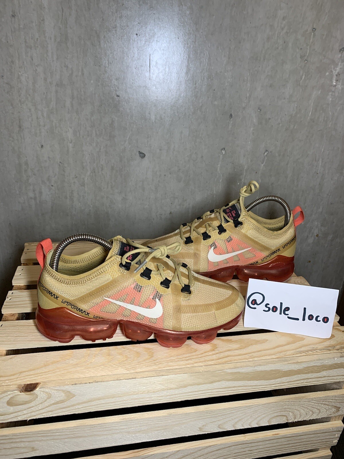 air vapormax 2019 crimson gold