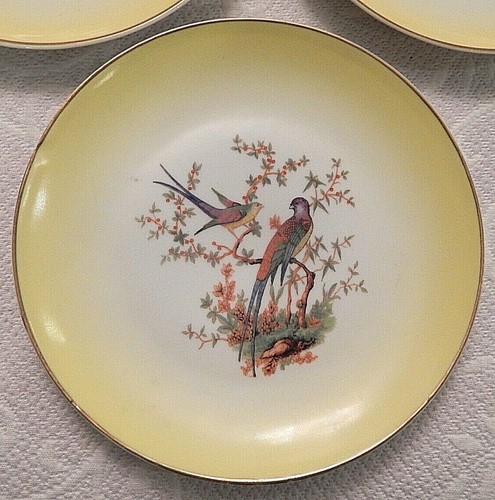 Rudolstadt Germany Hand Painted Decorative Plates With Birds Set of 3 Yellow - Picture 4 of 7