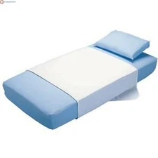 IND Cardinal Health Essentials™ Reusable Underpad with Flap, 34" x 36"