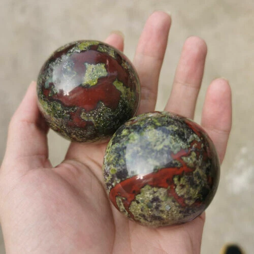 1 pieza Bola de piedra de sangre de dragón natural Cuarzo Cristal Esfera Reiki Sanación 55+mm Foto 2 de 4