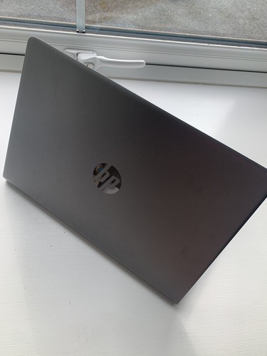 HP Pavilion 14-BF0xx 14" Intel i7-7500u 256GB SSD Laptop Silver - Windows 10 - Picture 1 of 6