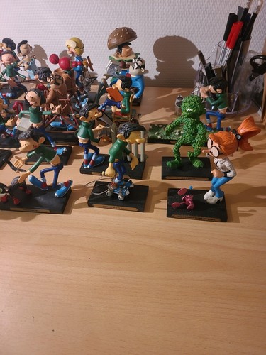 Lot de 38 Figurines Gaston Lagaffe - PUNCHING-BALL Plastoy collection 2004 - Photo 5/10