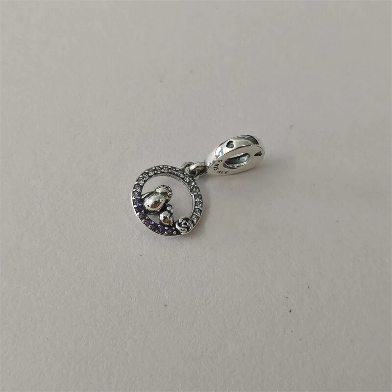 Pandora mother and store baby bird