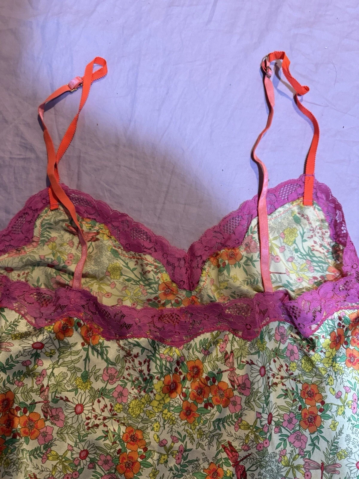 UNDERCOVER Abito Victoria's Secret giallo raso Ditsy floreale arancione pizzo slip S