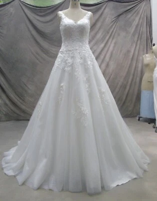 Curvy HBH Brautmode Glitzer-Tüll-Brautkleid mit V-Ausschnitt Gr.50 - Gr.60 - Bild 1 von 4
