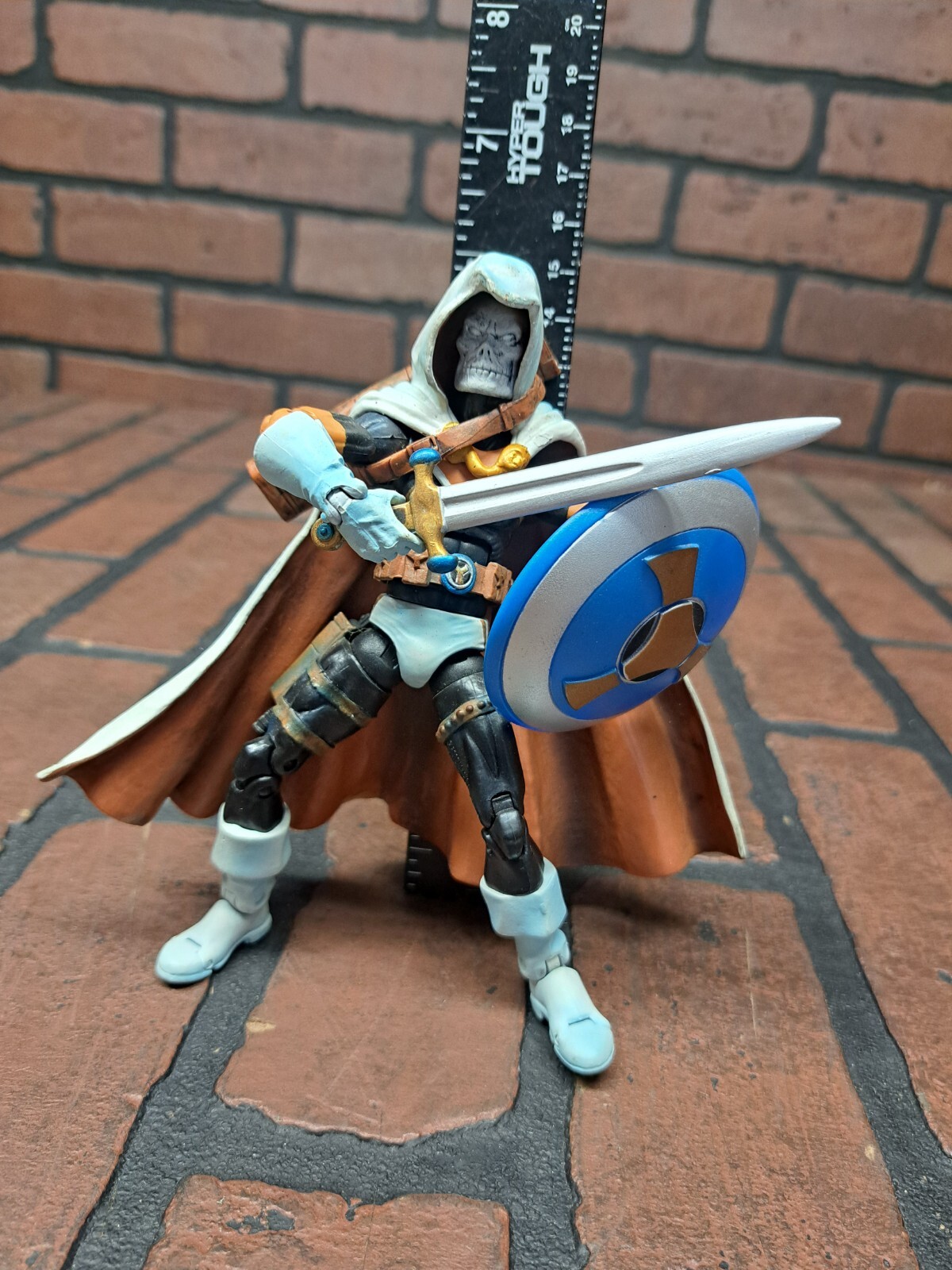 Marvel Legends Series 11 TaskMaster Action Figure 2006 6 inch