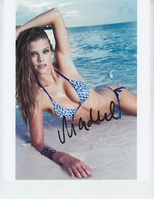 Nina Agdal - SPORTS ILLUSTRATED SWIMSUIT - signed 8x10