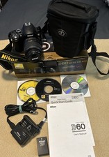 Nikon D60 10.2MP DSLR 18-55mm VR Kit Battery Charger Case VERY GOOD