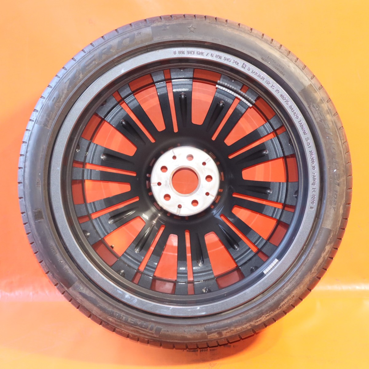 Rolls-Royce Ghost Black Badge 2021-2024 Front Wheel P/N 36116891943