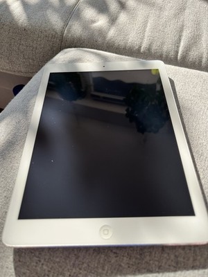 Apple iPad Air (1. Generation)   32 GB   Cellular & WiFi   Top Zustand