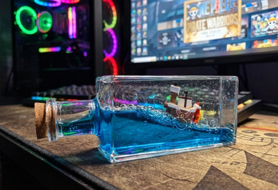 One Piece Thousand Sunny Ship Bottle Liquid Wave Anime Collectible Decor Gift