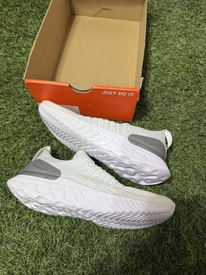 Nike React Phantom Run Flyknit 2 White Platinum Women Size 9.5 CJ0280-100 NO LID