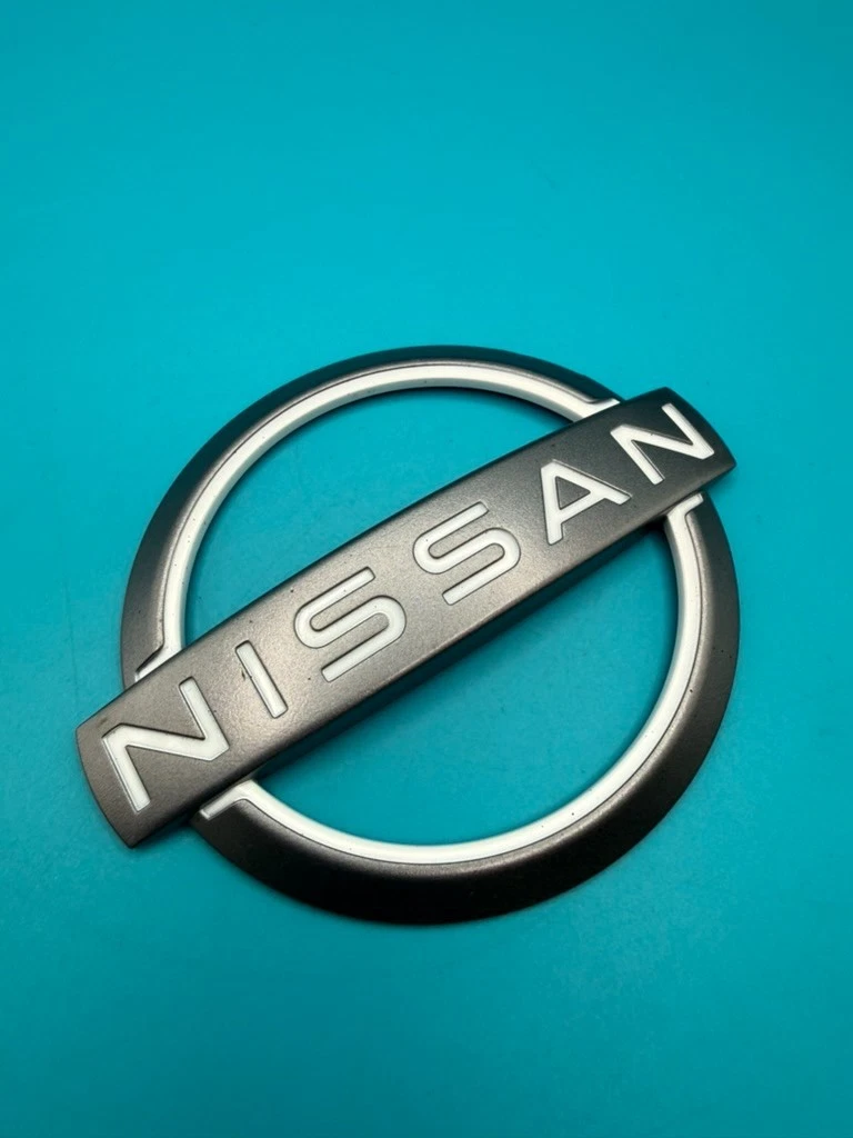まる Nissan Gray Car & Truck Emblems & Ornaments for sale | eBay