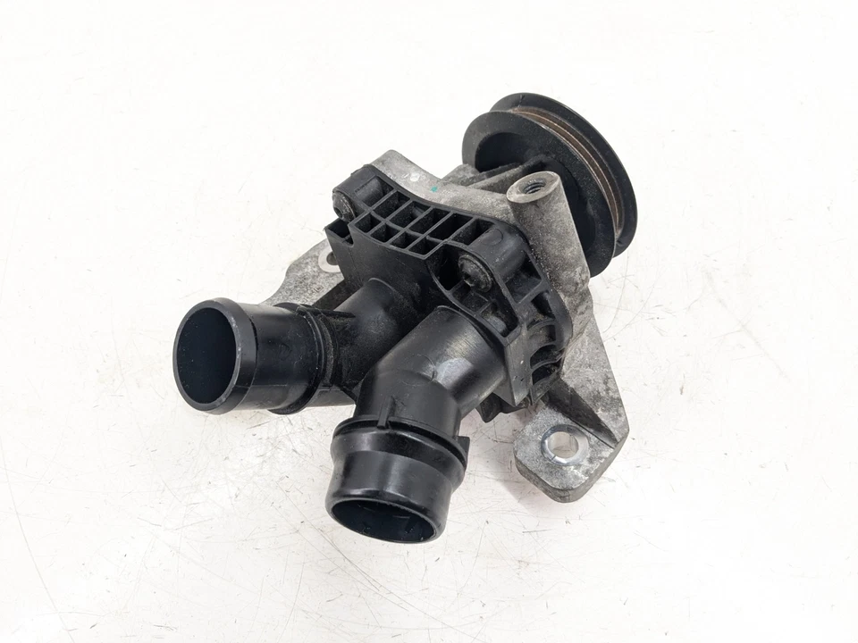 VOLVO XC40 WATER PUMP 1.5 T5 / B3154T5 PETROL PLUG-IN HYBRID 31492210 2021 - Image 4 of 4