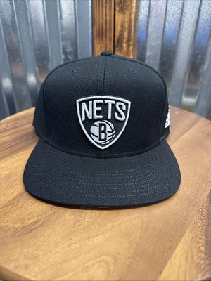 Sample Adidas Brooklyn Nets Under Brim Logo NBA Black White Snapback Hat New