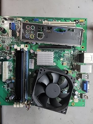 Dell Inspiron 570  Motherboard  AMD 2 250 CPU, 8 GB & I/O PLATE , FAN , MA785R 