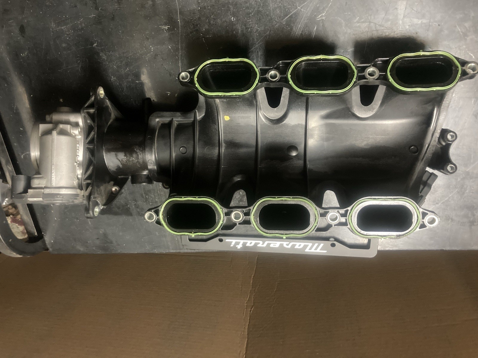 2014-2023 Maserati Ghibli 3.0L V6 Engine Air Intake Manifold 286862 Oem