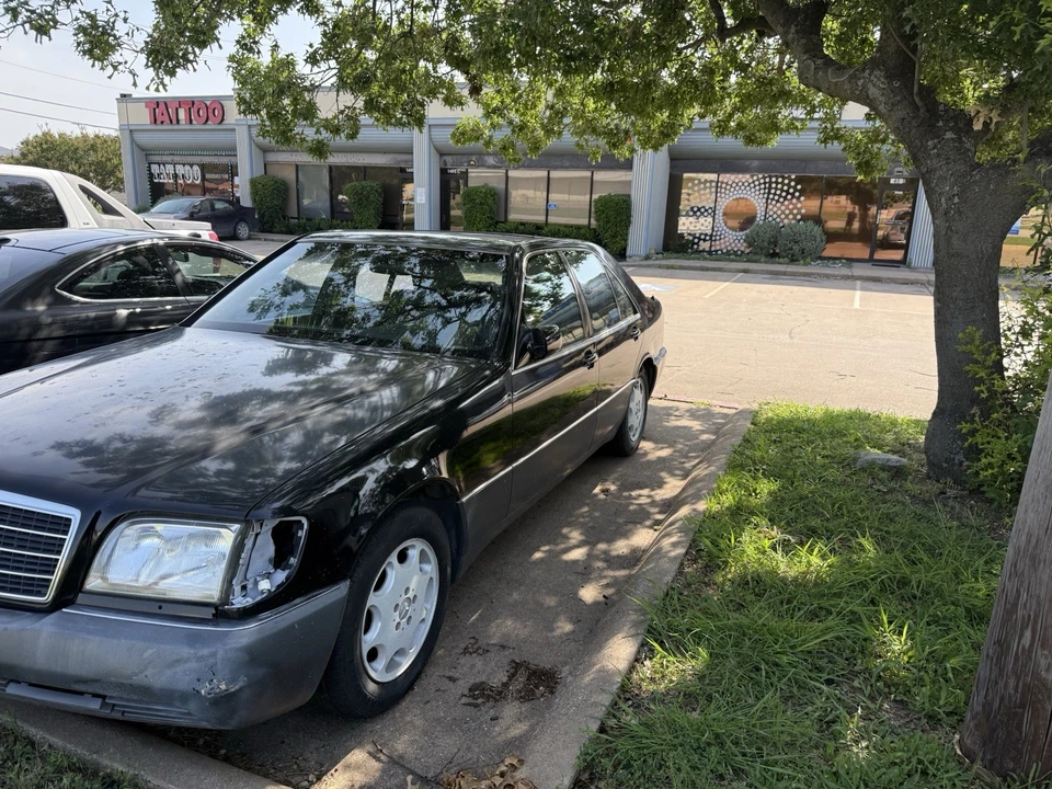 Mercedes-Benz 300 SD 1993 Foto 3 de 4