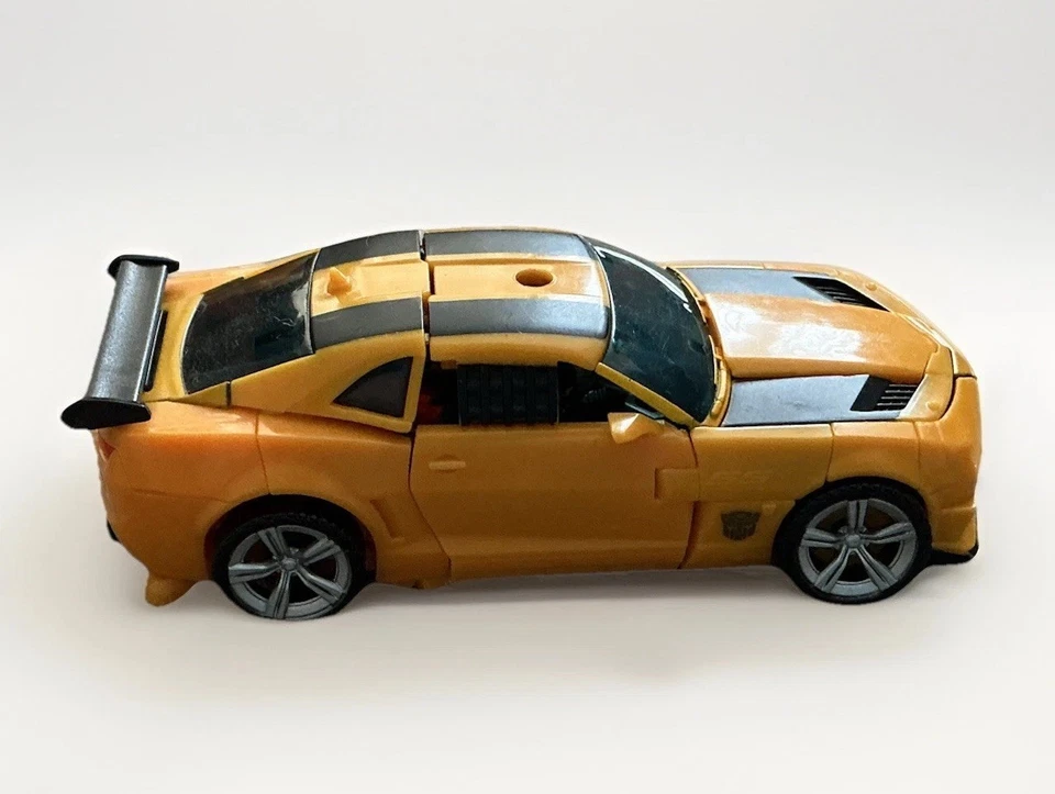 2011 Transformers 🌟Bumblebee Dark Of The Moon Deluxe Class Mechtech  *COMPLETE* - Image 4 of 4