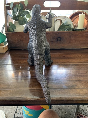 RARE VINTAGE DOR MEI LEADWORKS 14" GODZILLA ACTION FIGURE RED BLACK HONG KONG - Picture 8 of 13