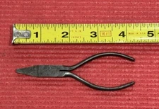 Vintage Red Devil No.20 Small Duckbill Pliers 4" long Made In USA Rare