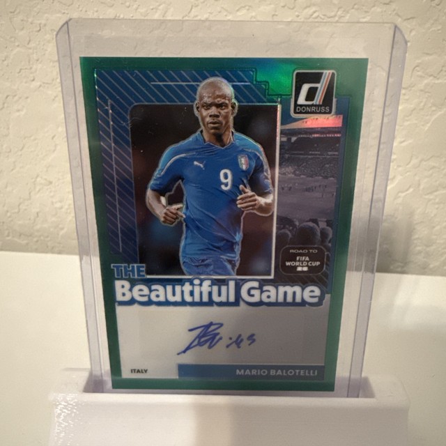 Mario Balotelli 2025-26 Donruss Road to FIFA WorldCup BeautifulGame Green Auto/5