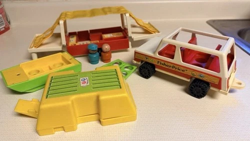 VTG Fisher Price Little People PopUp Camper, Truck, Boat, Topper, & Accessories